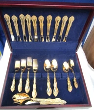 INTERNATIONAL SILVER CO * GOLD TONED FLATWARE SET * SAN MARCOS * SERV 10 & BOX