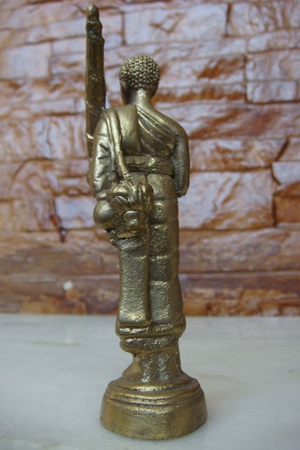 ANTIGUA ARTESANÍA AFRO HOMBRE Bronce Pequeña Estatuilla 12 CM - Imagen 10 de 12