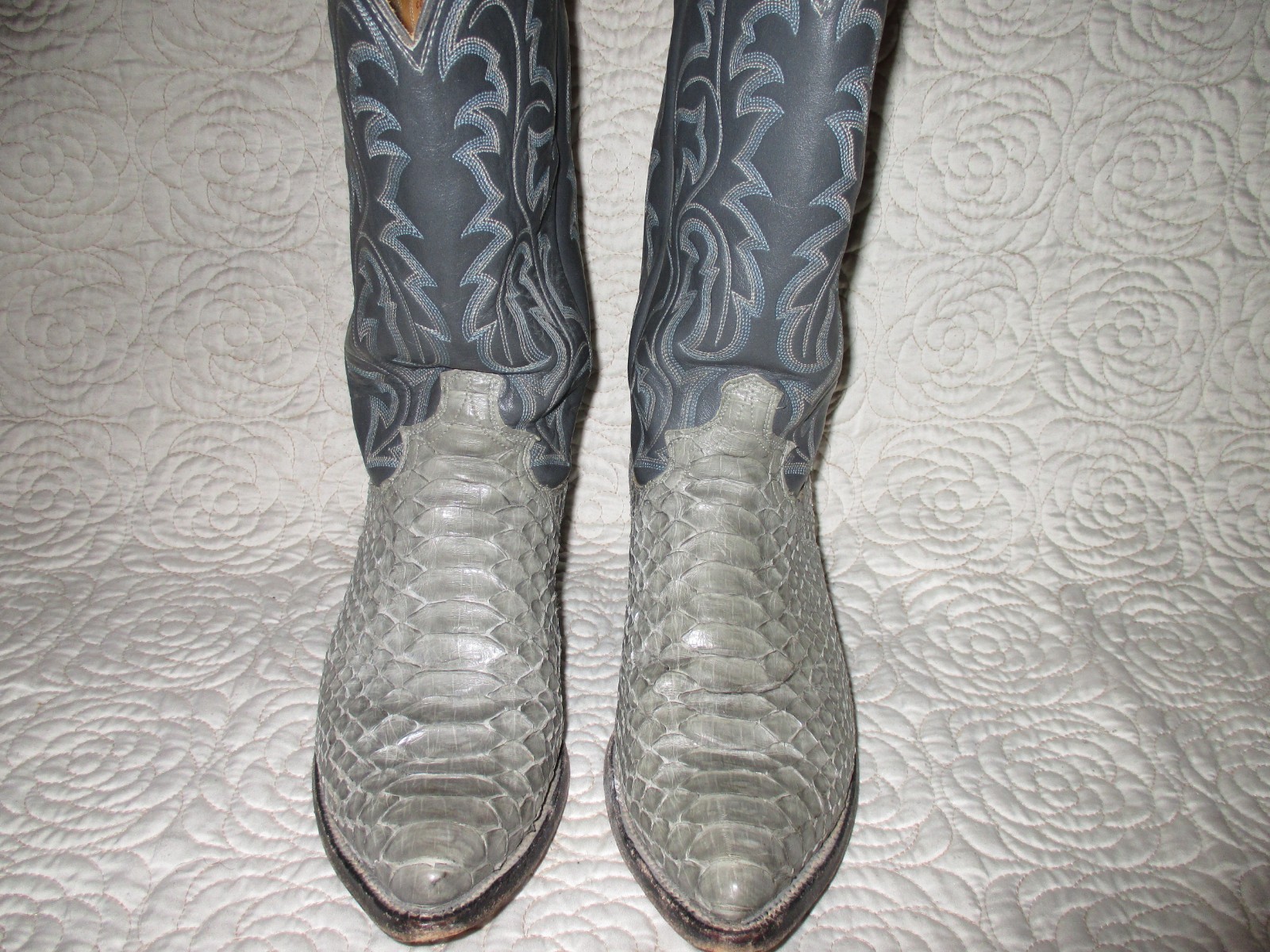 Justin  Style 5312 Gray Python Snakeskin Cowboy W… - image 4
