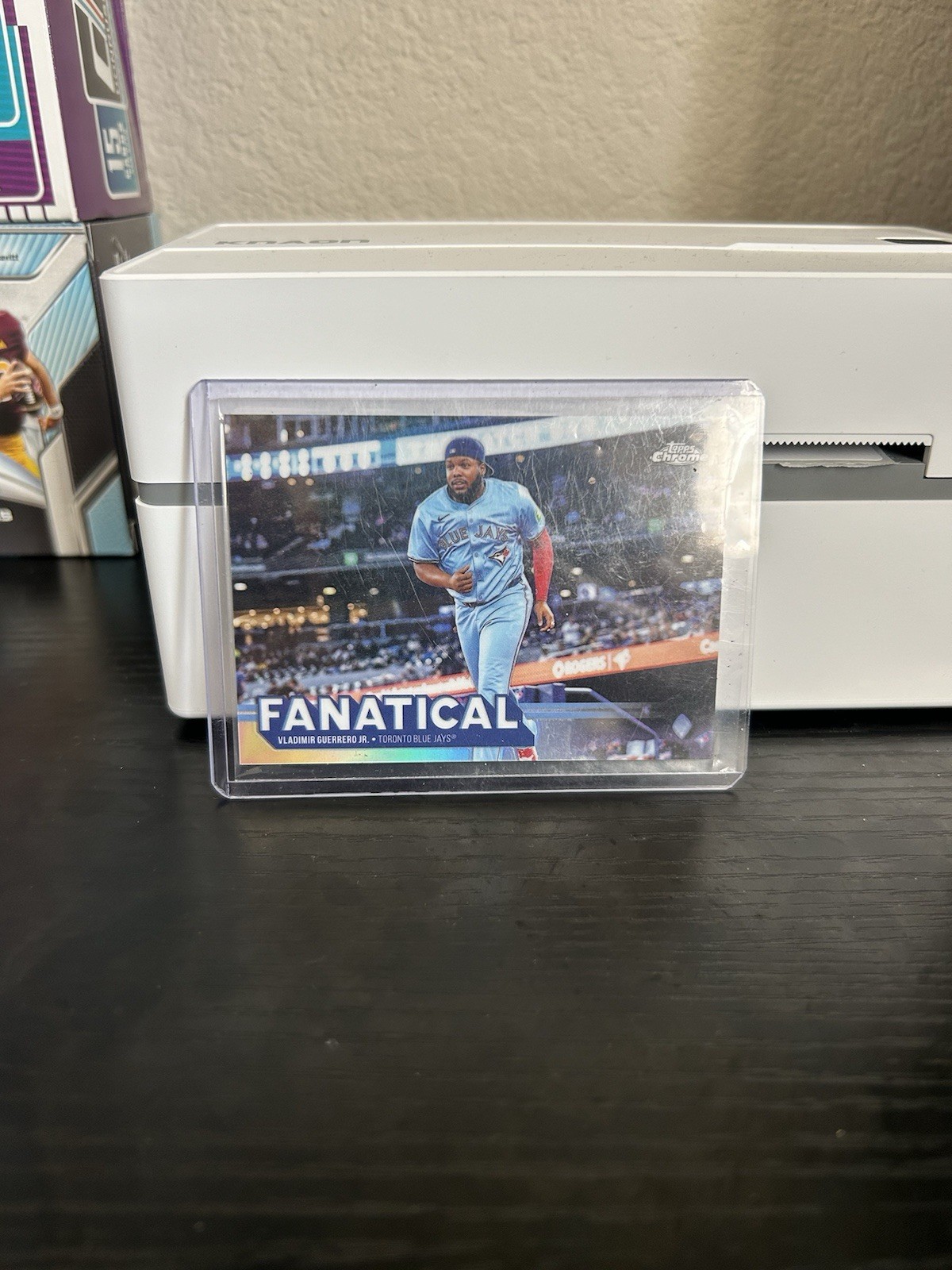 2025 Topps Chrome - Fanatical Vladimir Guerrero Jr. #FAN-3