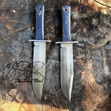 UBR CUSTOM HANDMADE HIGH CARBON STEEL HUNTING BOWIE KNIFE WITH LEATHER SHEATH