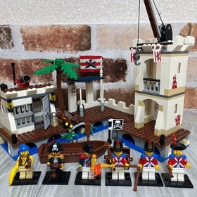 LEGO Pirates 6242 Marine Fort Set - Used No Box Manual Complete