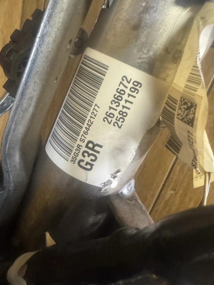 2008 GMC Sierra 2500HD 3500 Steering Column Assembly 26136672 25811199 OEM W Key - Image 2 of 4