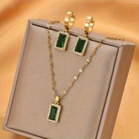 Innolea Halskette Und Ohrringen Mit Quadratischem GrüNem Zirkonia Und Diamanten