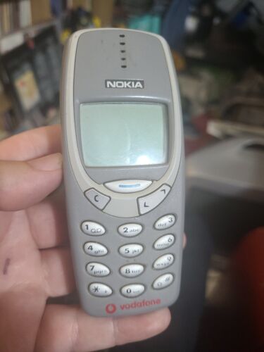 Nokia 3330 Spares Or Repairs  - Picture 1 of 5