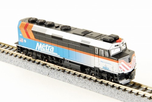 Pintura nueva KATO N-Scale 176-9106 F40PH Chicago Metra #181 Village of Schaumburg | Zustand: Used