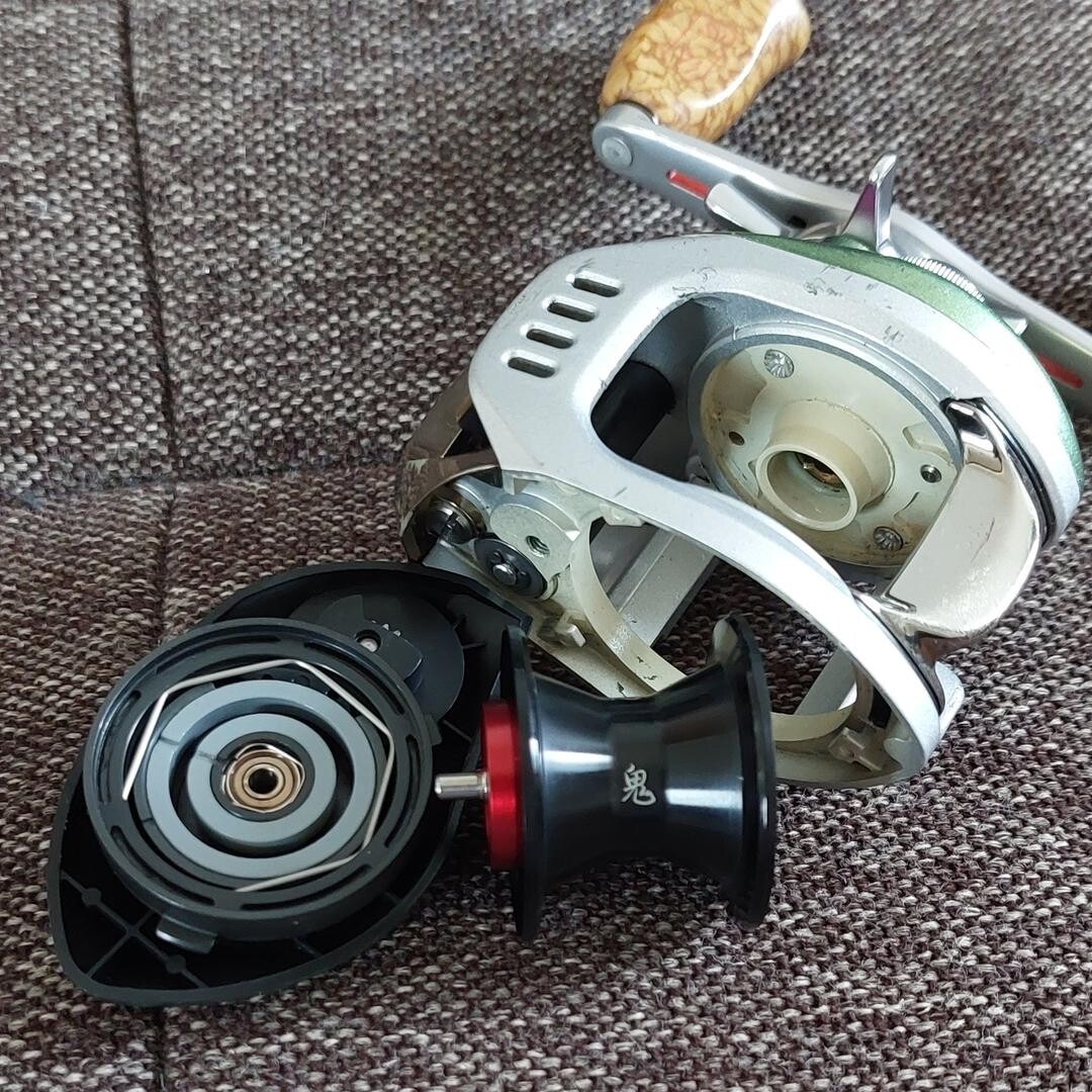 最新の激安 メガバス×ダイワ『TD-ito103HL』SLP KTF IXA リール