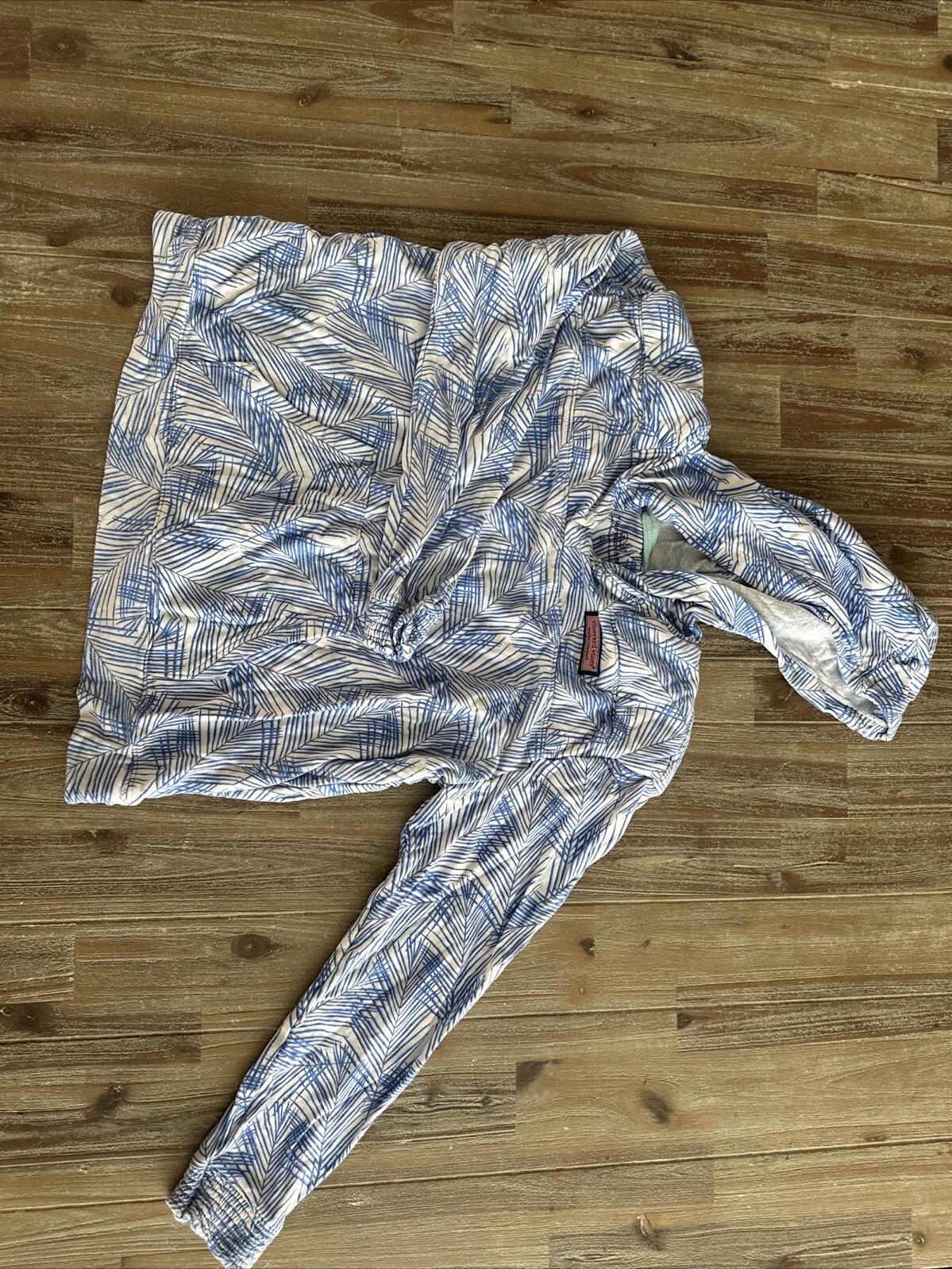 Picture 2 of 5