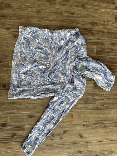 Vineyard Vines Girls Size L(14) Hoodie - Picture 2 of 5