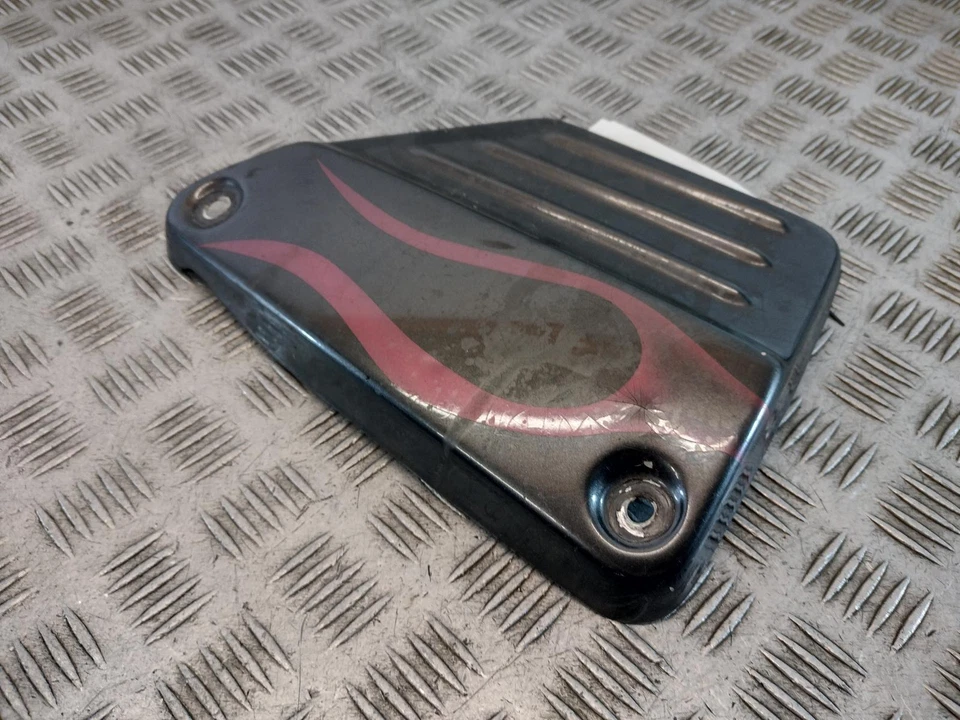 Yamaha VMAX 1200 1991 panel lateral izquierdo Foto 2 de 3