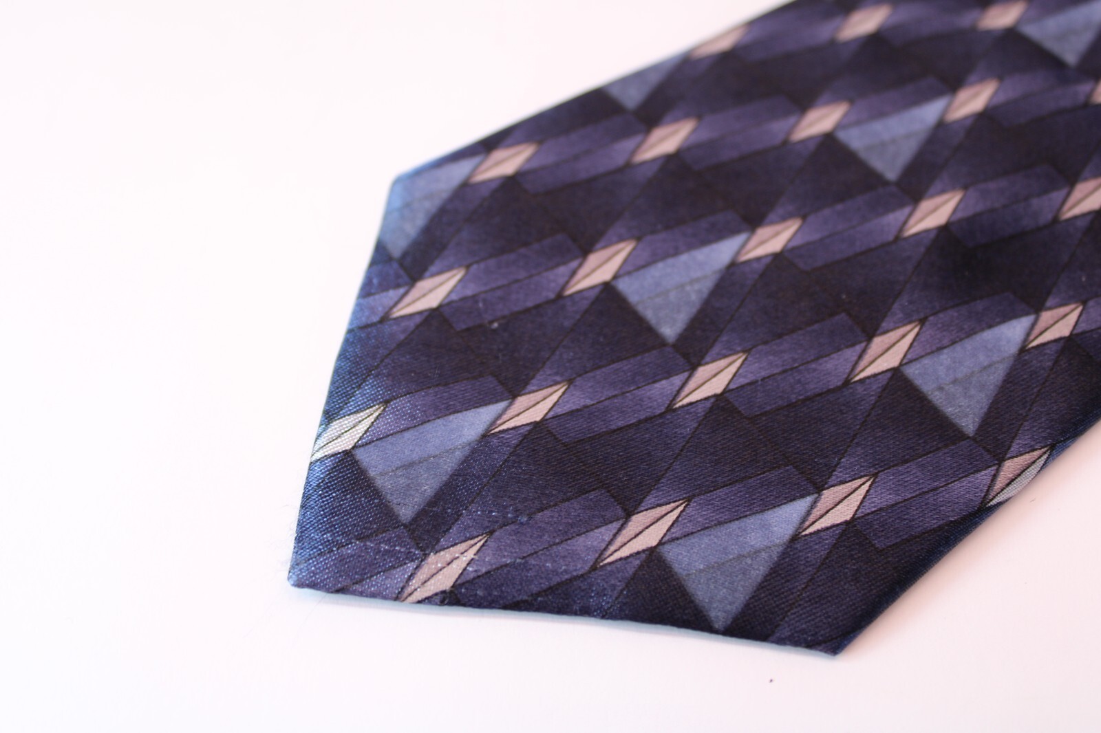 Pretty Stringbeans Navy/Silver Geometric Triangle… - image 2