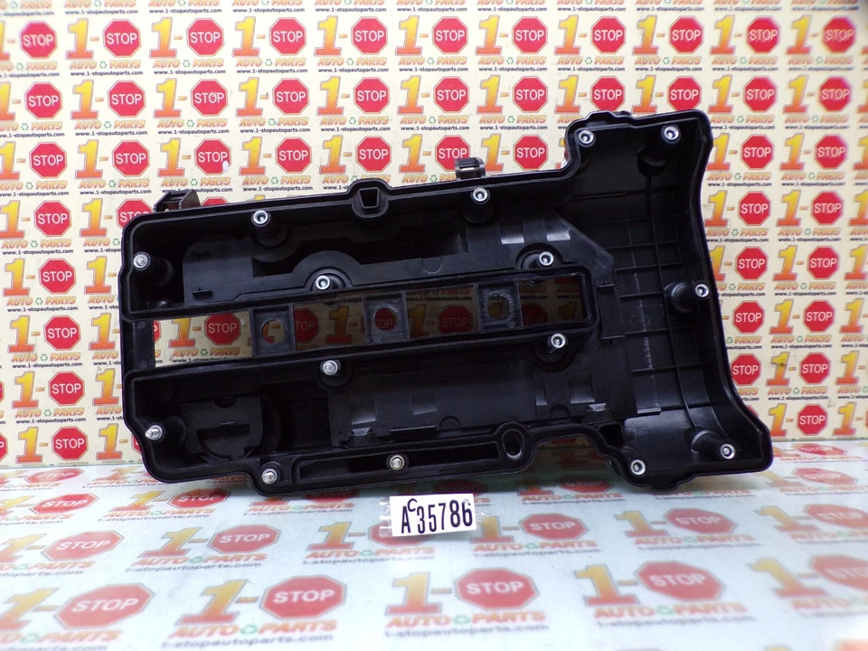 Cubierta de válvula de motor Chevrolet Cruze 2011-2016 25203036 OEM Foto 2 de 4
