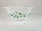 Vintage PYREX Serving Mixing Bowl 1.5 pint Green Ivy 441 Cinderella MCM