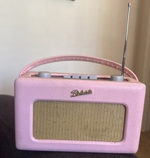 Roberts Revival R250 3 Band Portable AM/FM Radio - Candy Pink