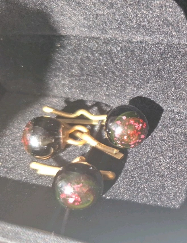 Rare Red Antique Paper Weight Glass Buttons - Image 2 of 4