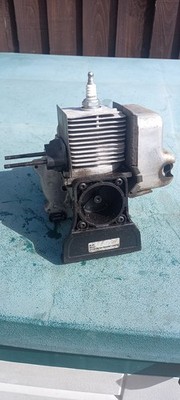 TITAN TTK587GDO TTL488GDO Benzin Freischneider Multitool 2 Takt Motoraggregat