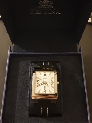 Festina Herren Uhr mit Box (Krono Defekt)