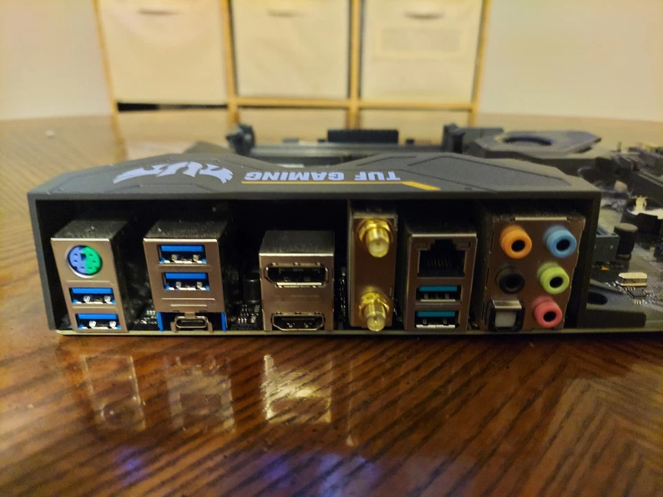 ASUS TUF GAMING X570-PLUS WIFI / AMD Ryzen 7 5800X3D - Image 3 of 3