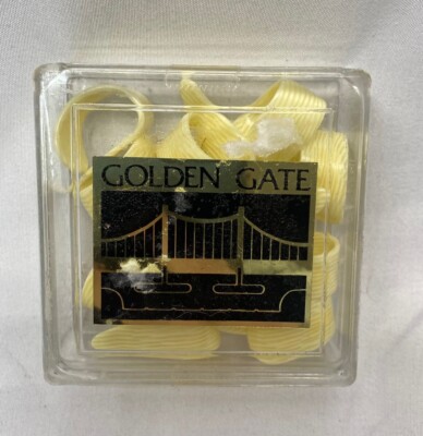 Golden Gate Small Thumb Pick GP-12 12 Pack