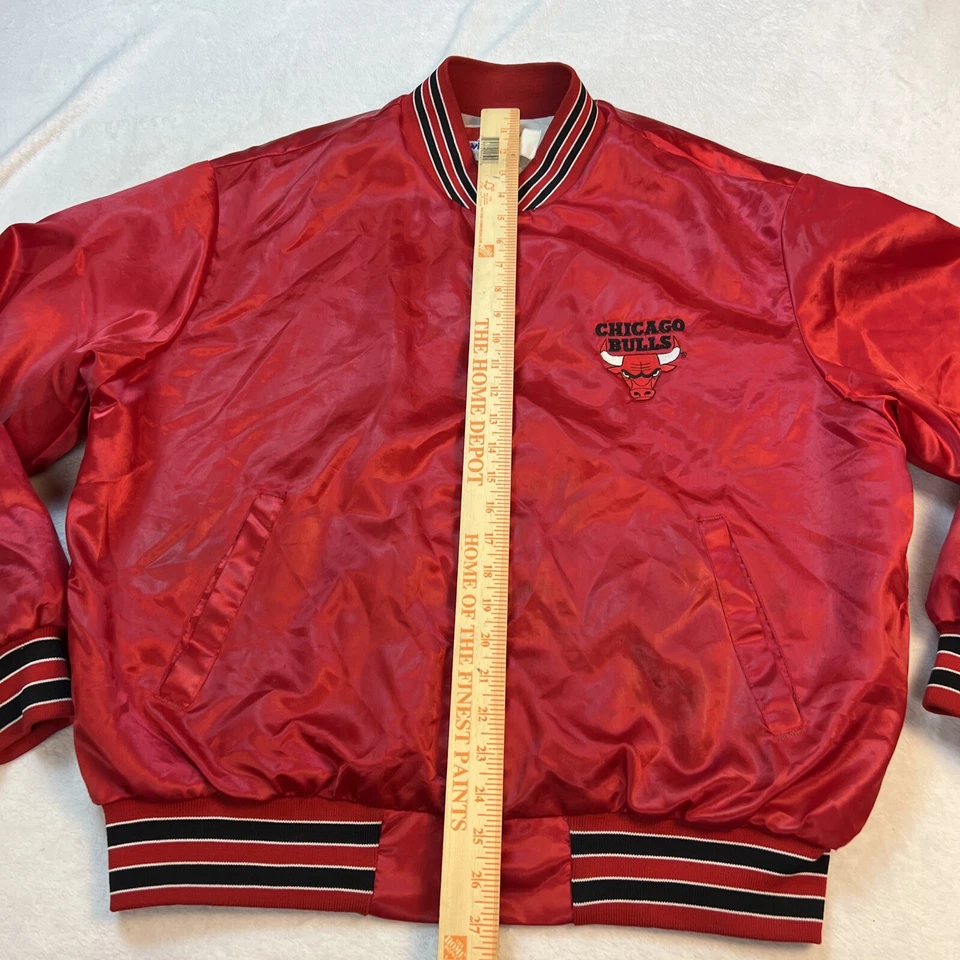 Chaqueta de satén Swingster Chicago Bulls vintage hecha en EE. UU. para hombre XL NBA estilo principiante Foto 4 de 4