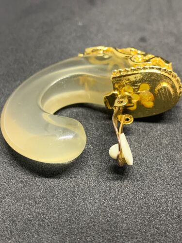 Inna Cytrine Style Clear Lucite Gold Tone Filigree Clip Vintage Hoop Earrings - Picture 7 of 9