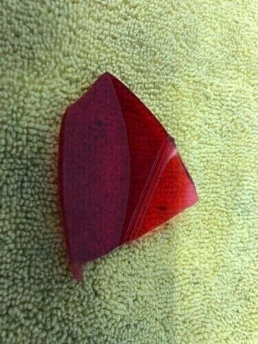 Plastic scrap 3.2 cm only - Picture 1 of 1