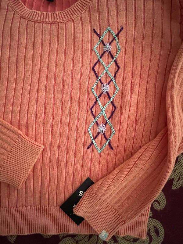 Custom Embroidered Argyle Wide Ribbed Pullover Sweater, Art Class  Girls XXL