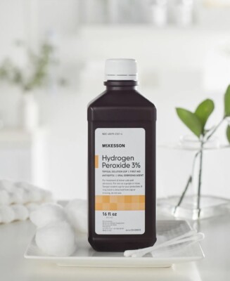 McKesson Antiseptic Hydrogen Peroxide 16 oz. Bottle Topical Liquid 3% Strength
