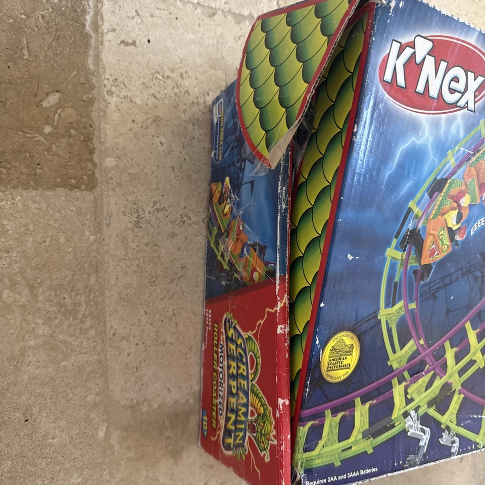 Knex Motorized Screamin Serpent Roller Coaster Building Set Age 10+ - Image 4 of 4