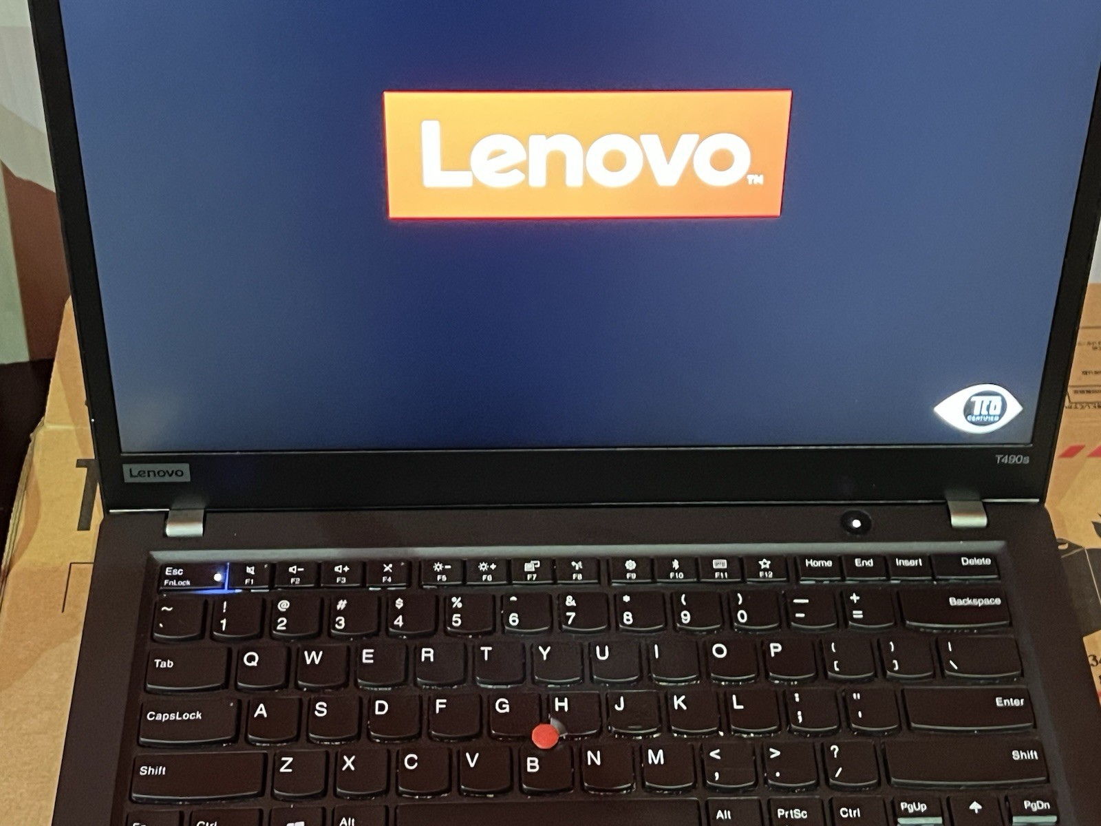 Lenovo ThinkPad T490s, 14-Inch Laptop, with Intel Core i7 8th Gen., 512 GB SSD (Solid State Drive), Windows 11 Pro