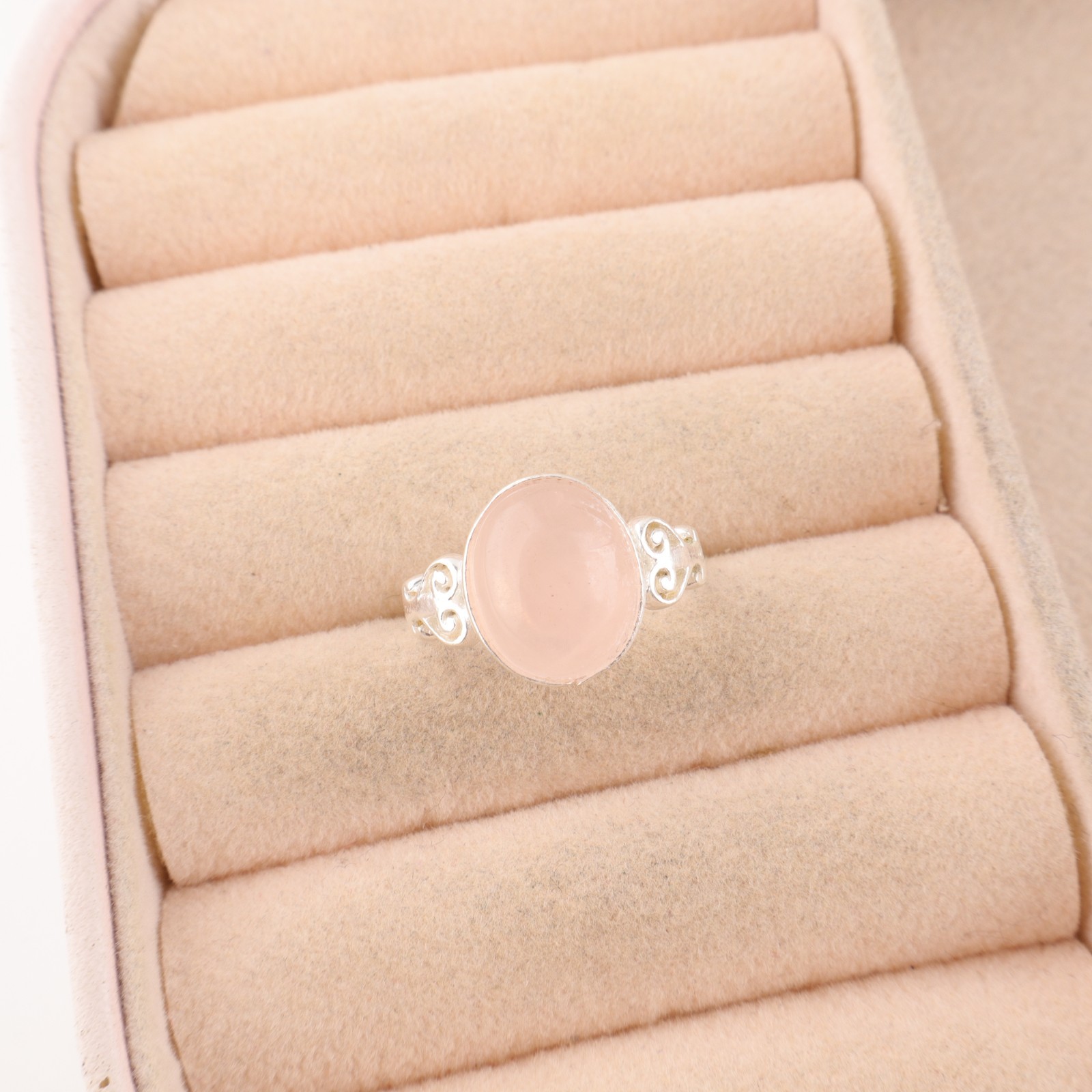 925 Silver Rose Quartz Heart Chakra Bezel Ring for Sister Birthday Gift