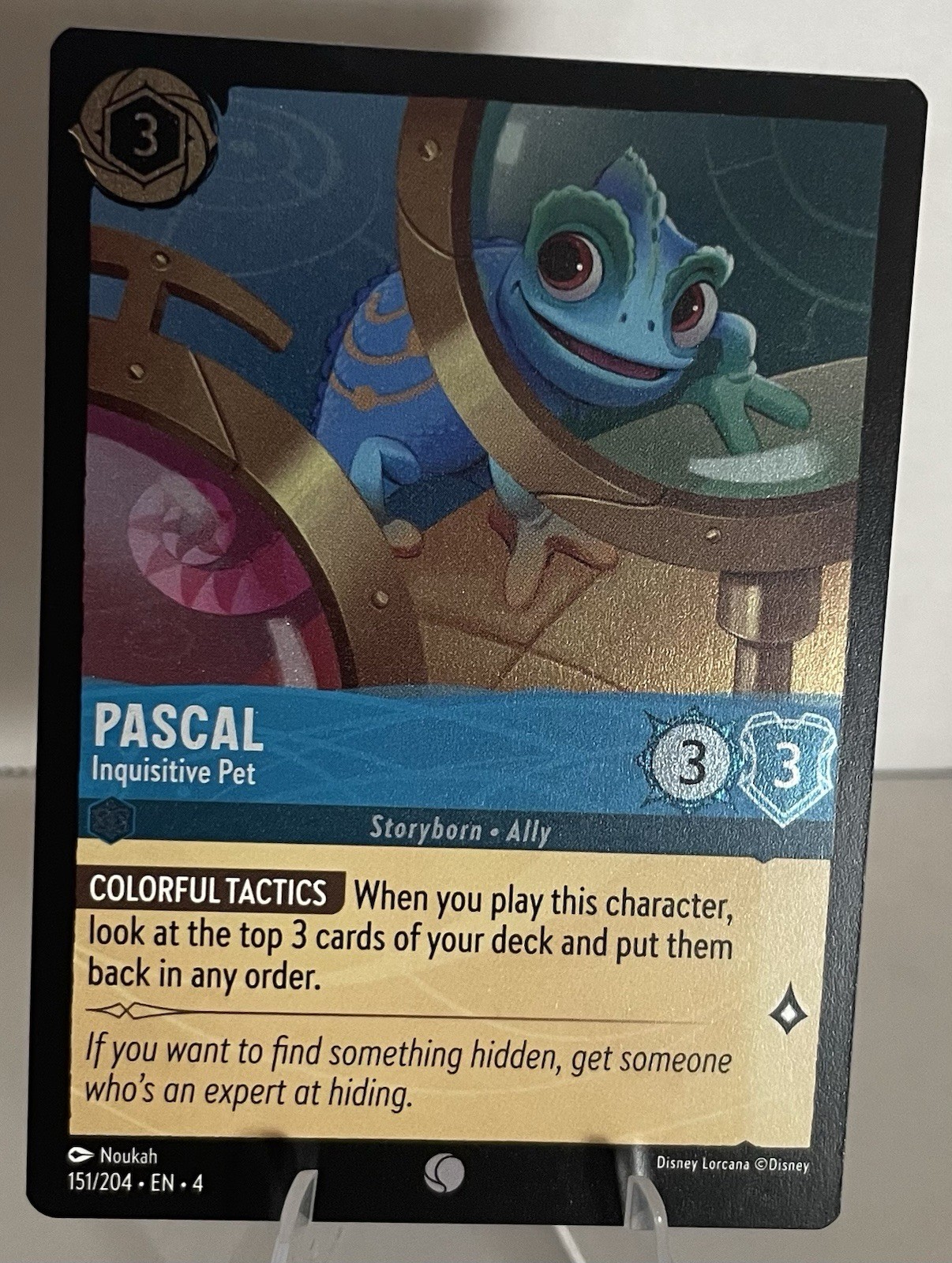 Pascal Inquisitive Pet Disney Lorcana Ursula's Return EN4 Cold Foil 151/204