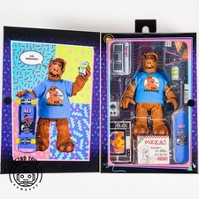 NECA ALF Totally 80s Ultimate Deluxe Action F...