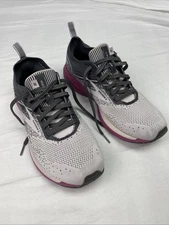 Brooks Women’s Ricochet Running Show Size US 8.5