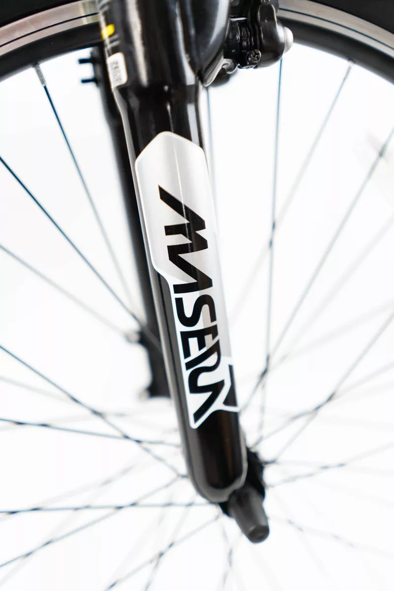26in wheel best sale