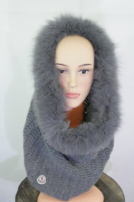 Moncler Schal / Mützenschal / one size *bitte messen* 01/01