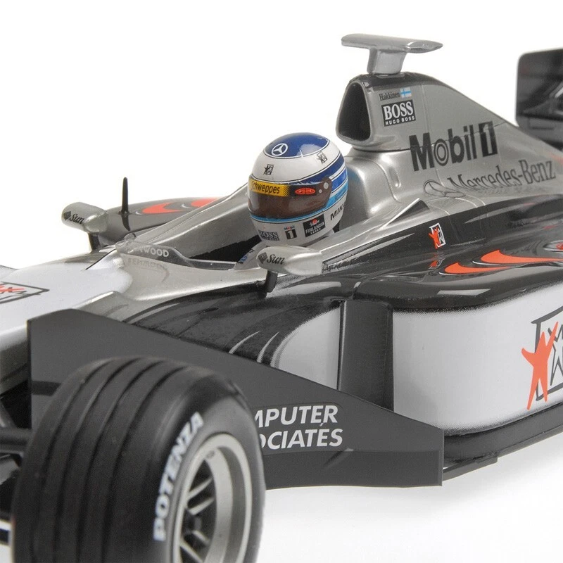 Mika Hakkinen McLaren MP4/13 1998 campione del mondo - 1/18 Minichamps - Immagine 3 di 4