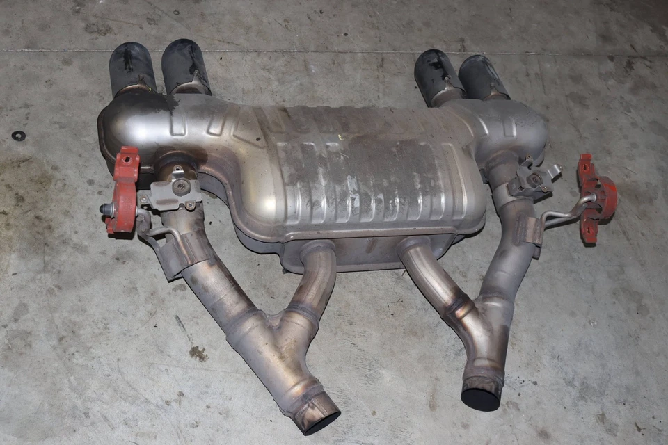 2015-2020 BMW M4 3.0L - Exhaust Muffler 7854736 - Image 2 of 4