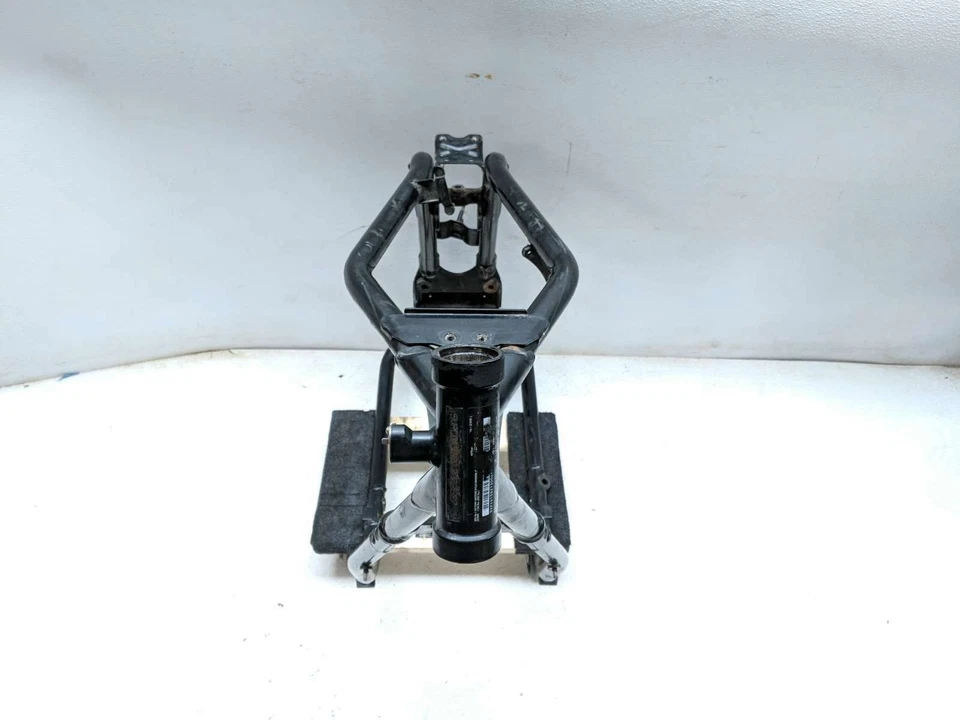 98-06 Victory V92C Deluxe cuadro principal chasis recto SLVG Foto 2 de 4