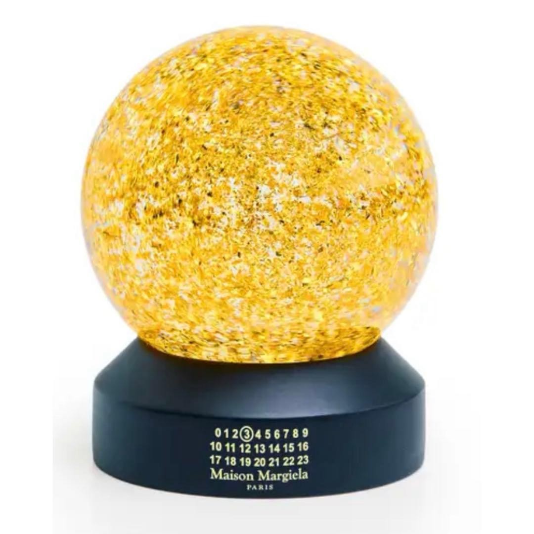 Maison Margiela Replica Snow Globe Glitter Globe Completely