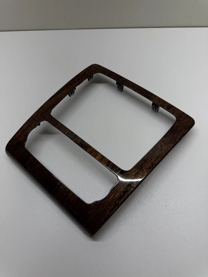 Chevrolet Traverse 2013-2017 tablero radio control climático moldura madera 22814379 OEM Foto 3 de 4