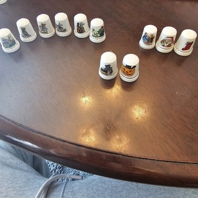 Holiday Lot Of 11 Collectible Thimbles, Easter Christmas Halloween, See Pictures