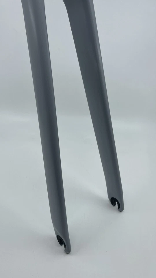 NEW CERVELO P5 UCI-Legal 650C Carbon Fork Straight 1-1/8" UNCUT 300mm Steerer - Image 4 of 4