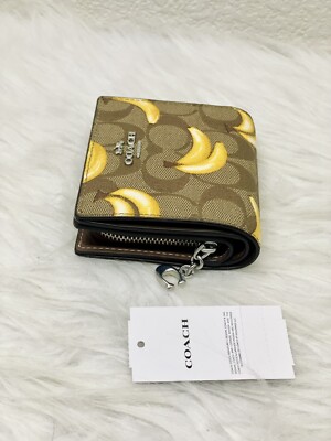 NWT Coach Snap Wallet In Signature Canvas With Banana Print CR942