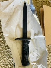 US Military Columbus Milpar M6 Knife UNOPENED NOS packaged 4/62 Collector Grade