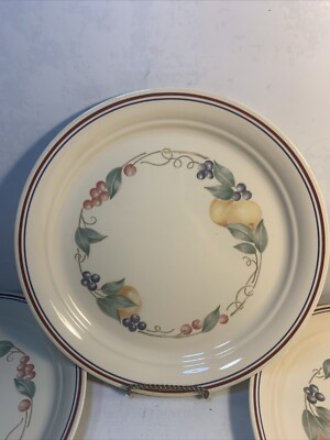 Set of 4 Vintage Corelle Abundance Fruit Pattern Dinner  Four Abundance 10\