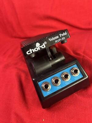 pedal volume Chord rvp-50 volume 2 in 2 out 1/4 ports