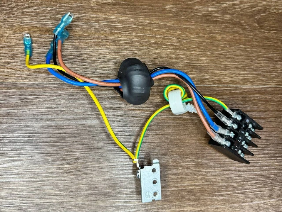 Terminal block for Air conditioners 30A 600V 4.0mm Costway - Image 2 of 2