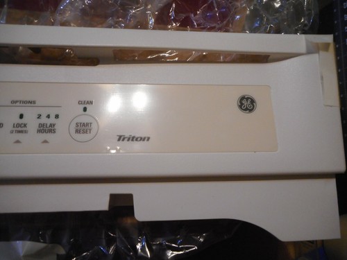 GE Dishwasher Control Panel "Escutcheon" NO COMPUTER* NEW Part Free Shipping D-A - Picture 3 of 7