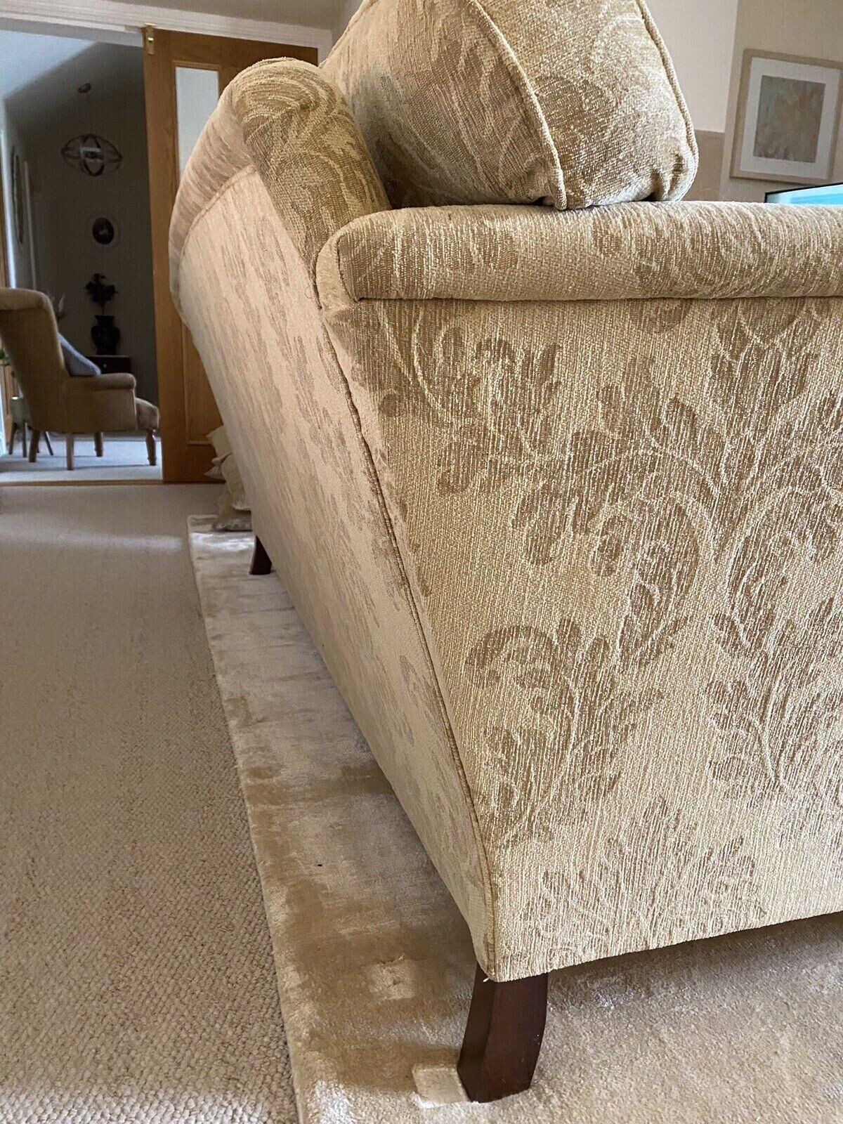 2 Handmade DURESTA ruskin model sofas suite RRP £7800 eBay